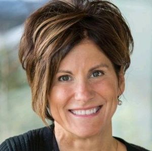 Meet your Posher, Gayla